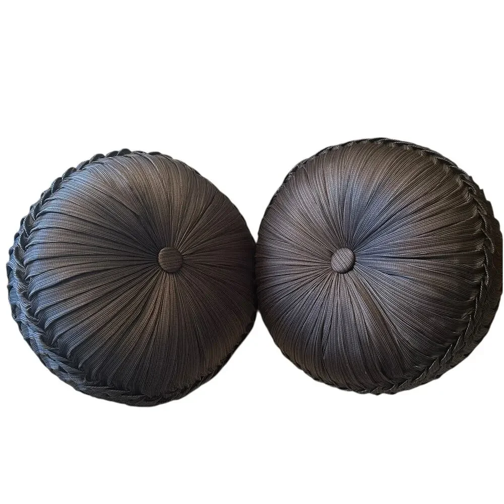 J. Queen New York Bohemia 2 Round Tufted 15